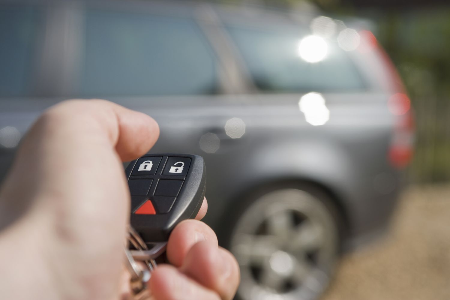 Are Smart Key and Passive Entry Systems Safe?